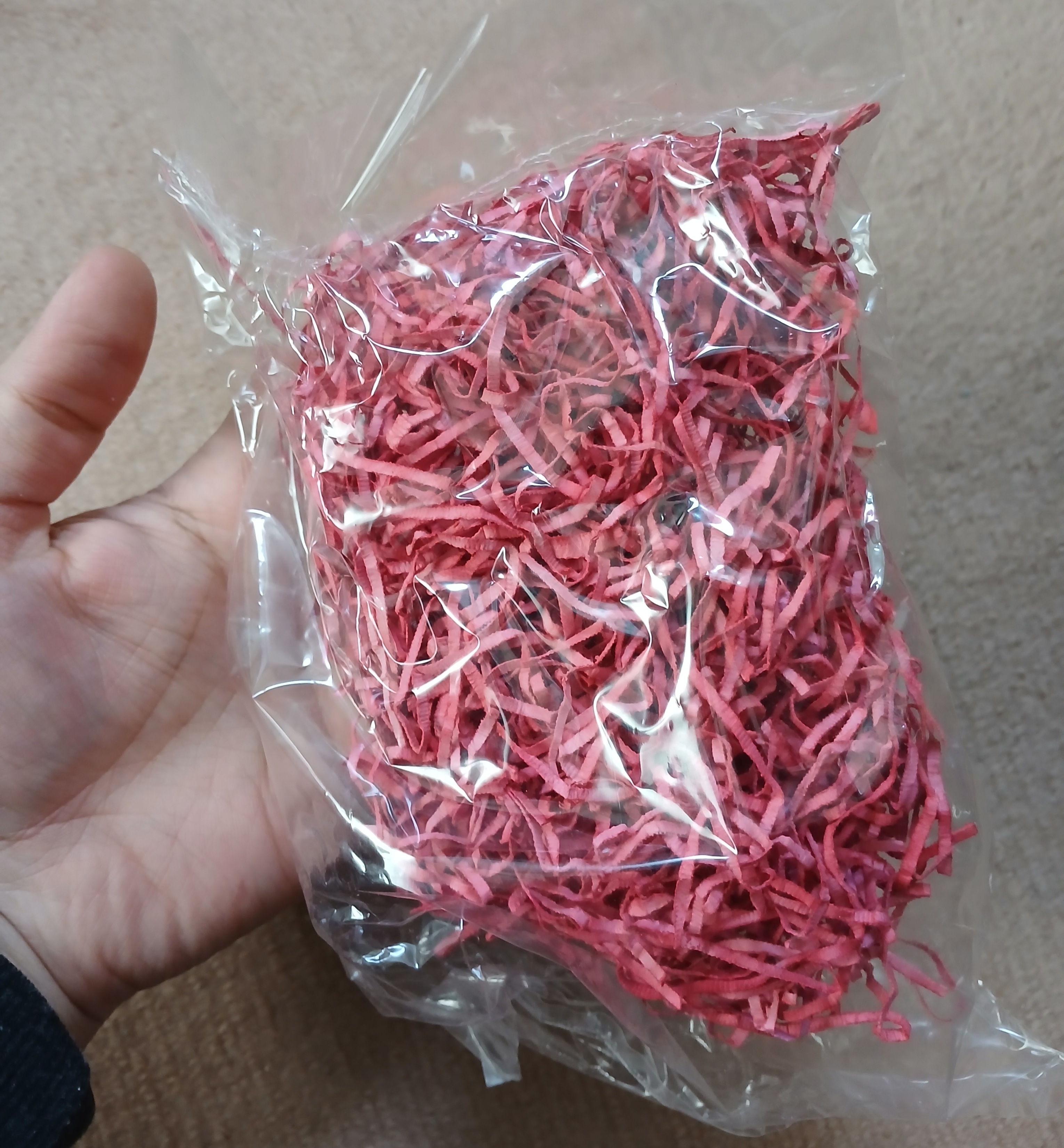 پوشال کاغذی رنگی